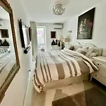 Appartement Jardin Sur La Pointe Croisette Luxe En Bord De *