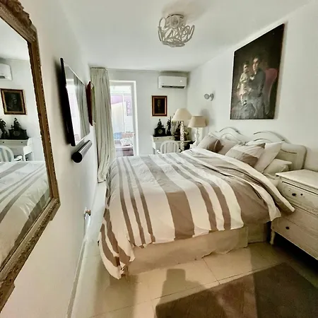 Lägenhet Jardin Sur La Pointe Croisette Luxe En Bord De *