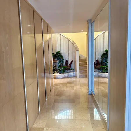 Jardin Sur La Pointe Croisette Luxe En Bord De 戛纳